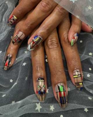 Image 21: #xcellentnailsalon #nailart #naildesign #nailstyle #prettynails #newnails #whitenails #beautynails #gelnailart #dippowder #dippowdernails #snsnails #snsdesign #goldenglowspany #nyc #manhattan #nycsnsnail#3dnailart#3dnailddesign#chromenail#chromenailart