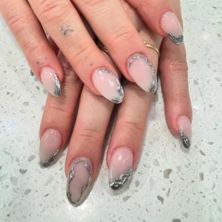 Image 17: #xcellentnailsalon #nailart #naildesign #nailstyle #prettynails #newnails #whitenails #beautynails #gelnailart #dippowder #dippowdernails #snsnails #snsdesign #goldenglowspany #nyc #manhattan #nycsnsnail#3dnailart#3dnailddesign#chromenail#chromenailart