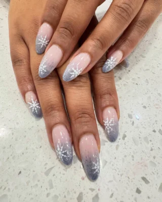 Image 11: #xcellentnailsalon #nailart #naildesign #nailstyle #prettynails #newnails #whitenails #beautynails #gelnailart #dippowder #dippowdernails #snsnails #snsdesign #goldenglowspany #nyc #manhattan #nycsnsnail#3dnailart#3dnailddesign#chromenail#chromenailart